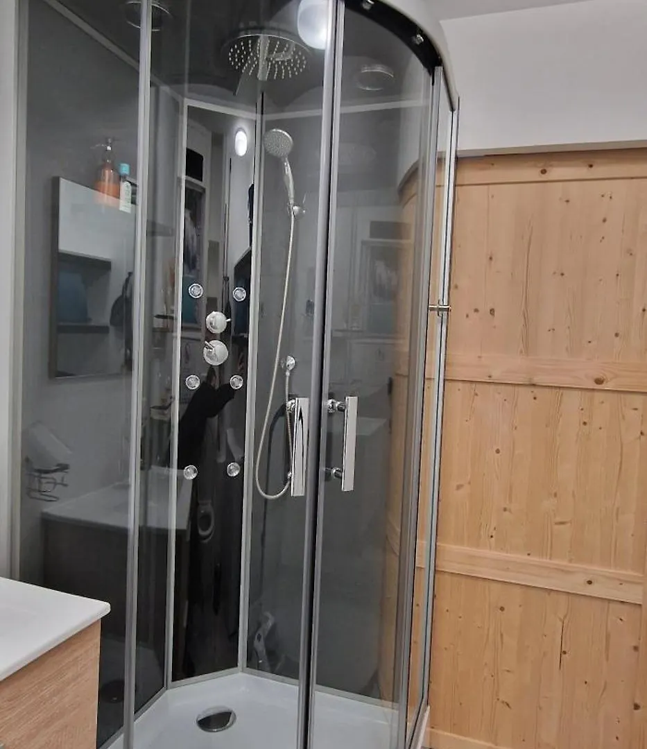 Studio 30M2 Avec Chambre Magland 0*,